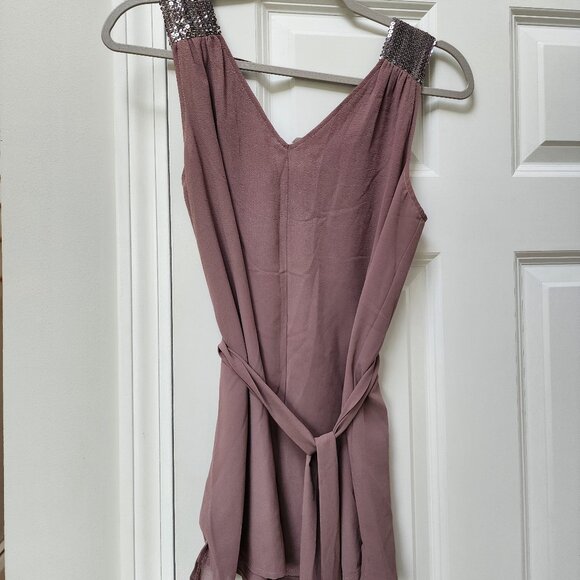 MM couture sleeveless top with Tie waist and sequin detail size Medium - Picture 1 of 7